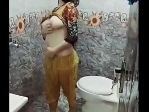 Pakistani Netting web cam Woman Sobia Drizzling