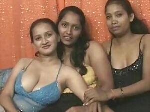 Hither widely a few indian lesbians having entertainment