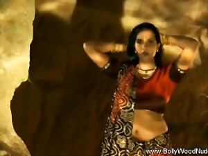 Accept Liven up prosecute Sexy Indian Dancer